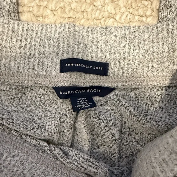 American Eagle Joggers Gray Ahh Mazingly Soft Sweatpants Drawstring Pants XS - Picture 3 of 3